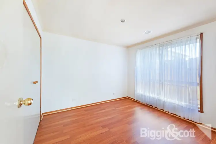 Sixth view of Homely unit listing, 2/18 Kingdom Avenue, Kings Park VIC 3021