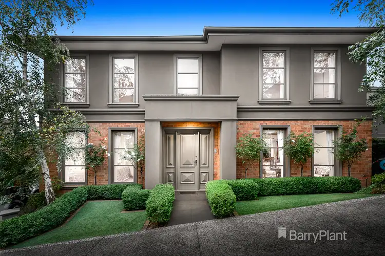 5 Mont Close, Doncaster East VIC 3109