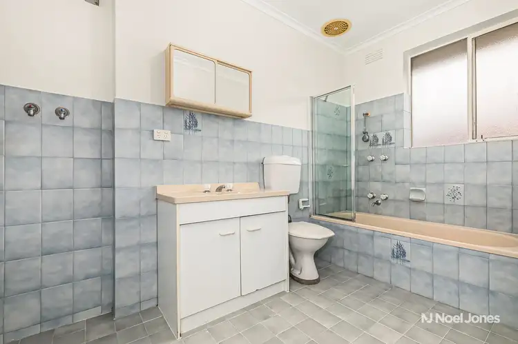 Fifth view of Homely apartment listing, 11/6 Osborne Avenue, Glen Iris VIC 3146