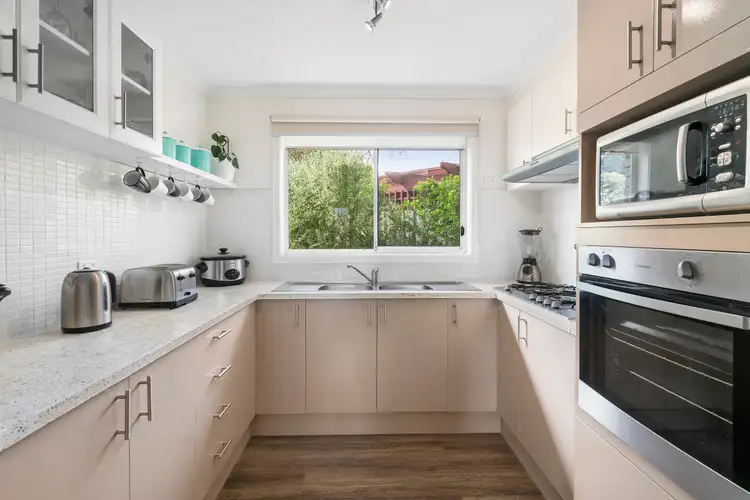 Sixth view of Homely unit listing, 2/9 Green Court, Altona VIC 3018