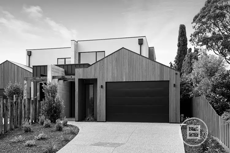 8 Warana Way, Mount Eliza VIC 3930