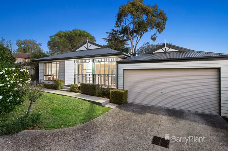 2/8 Price Street, Mitcham VIC 3132
