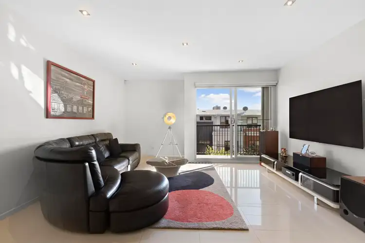 2/28 Hull Street, Richmond VIC 3121