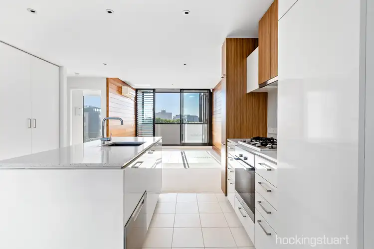 33 Inkerman Street