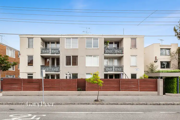2/81 Alma Road, St Kilda VIC 3182