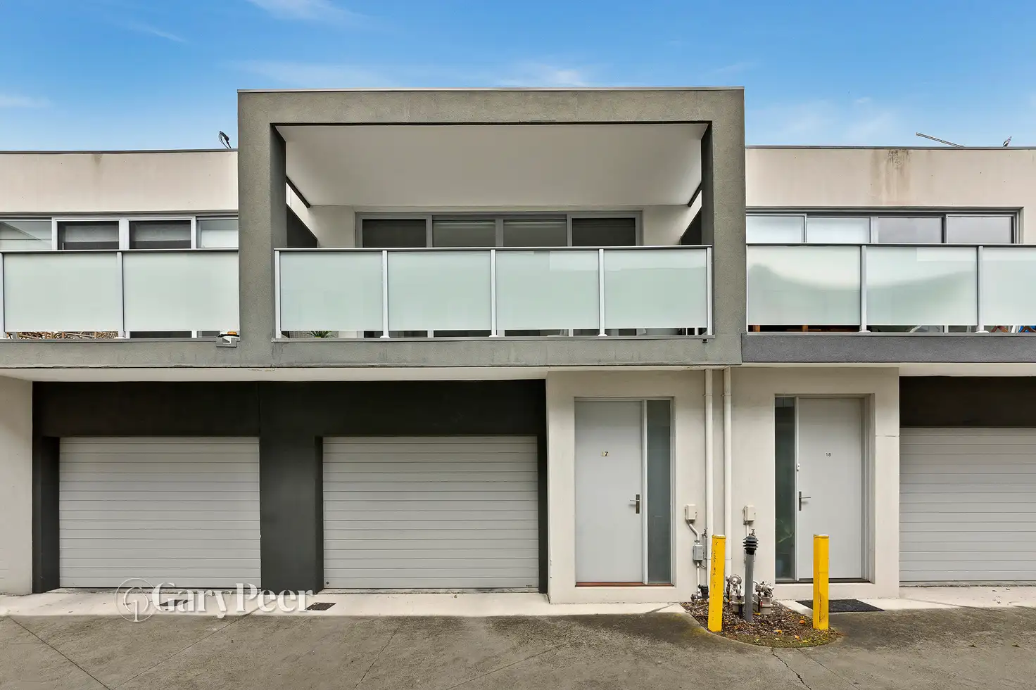 Main view of Homely townhouse listing, 17/293-295 Hawthorn Road, Caulfield VIC 3162