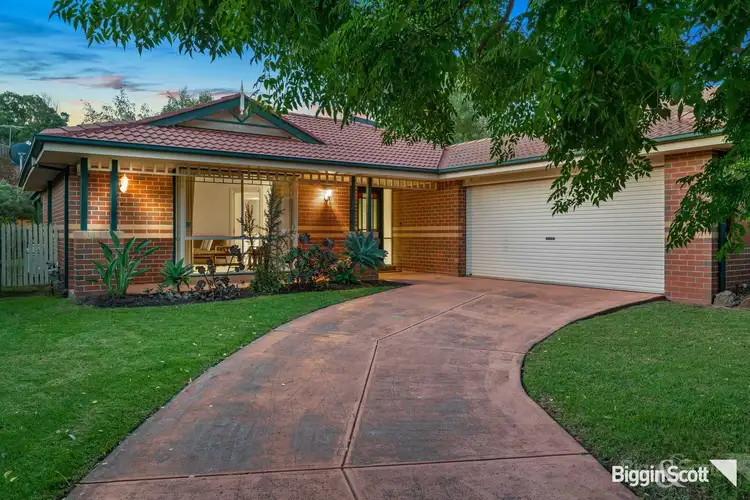 47 Avebury Drive, Berwick VIC 3806