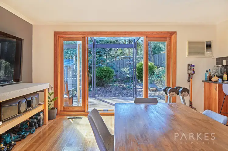Fifth view of Homely house listing, 6a Lorraine Court, Warranwood VIC 3134