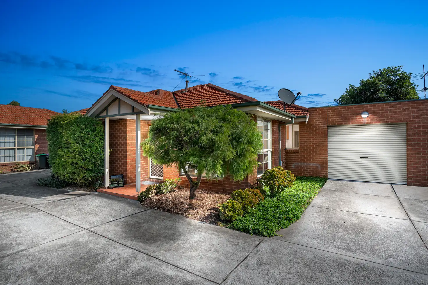Main view of Homely unit listing, 4/27-29 Eames Avenue, Brooklyn VIC 3012