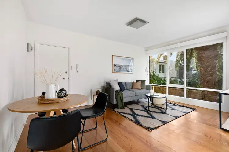14/22A Acland Street, St Kilda VIC 3182