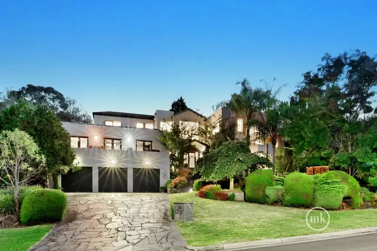 22 Glen Gully Road, Eltham North VIC 3095