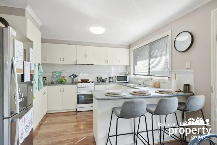 Fifth view of Homely unit listing, 2/22 Bradbury Street, Brown Hill VIC 3350
