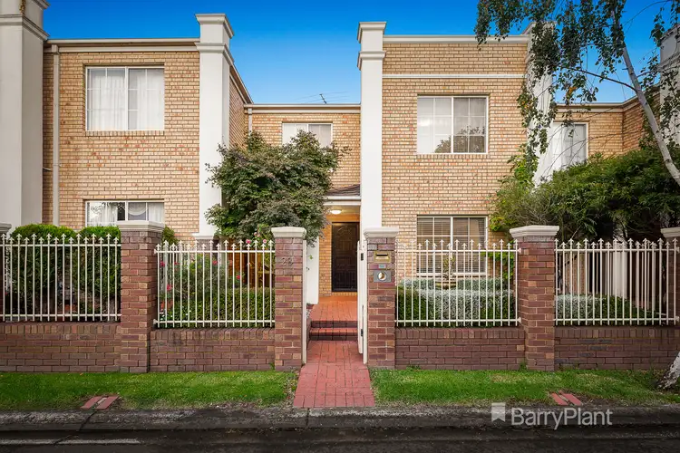 Main view of Homely townhouse listing, 28 Sunrise Crescent, Templestowe Lower VIC 3107