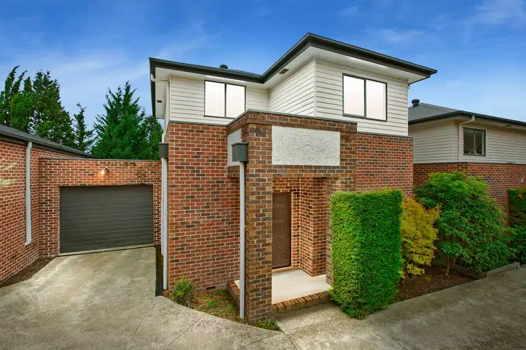 2/22 Warnes Road, Mitcham VIC 3132