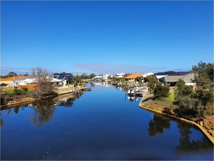 Second view of Homely house listing, 21 Riviera Way, Pelican Point WA 6230