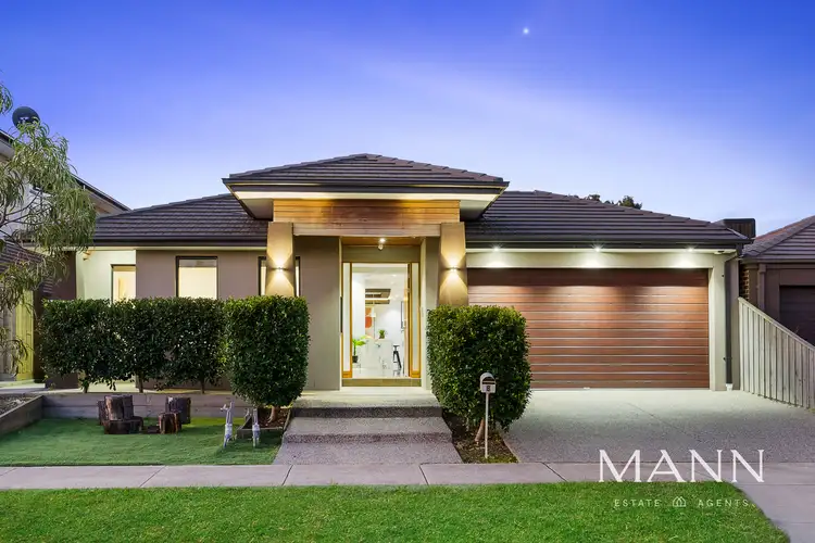 8 Paior Circuit, Epping VIC 3076