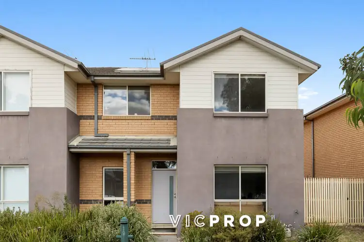 10 Buckhaven Street, Deer Park VIC 3023