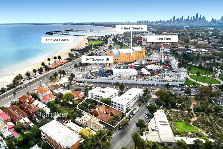 Second view of Homely block of units listing, 1-4/5-7 Spenser Street, St Kilda VIC 3182