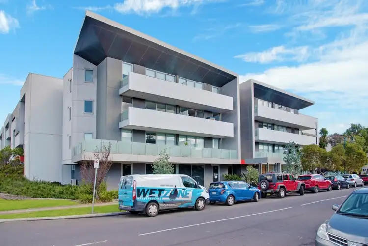 1/12 Crefden Street, Maidstone VIC 3012