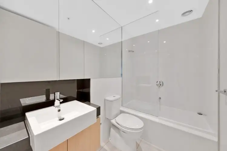 Sixth view of Homely apartment listing, 1/12 Crefden Street, Maidstone VIC 3012