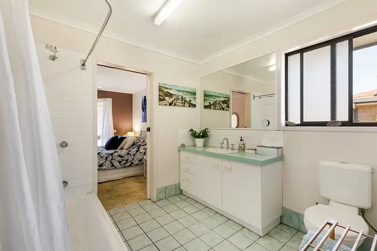 Fifth view of Homely house listing, 8 Nalya Crescent, Karana Downs QLD 4306