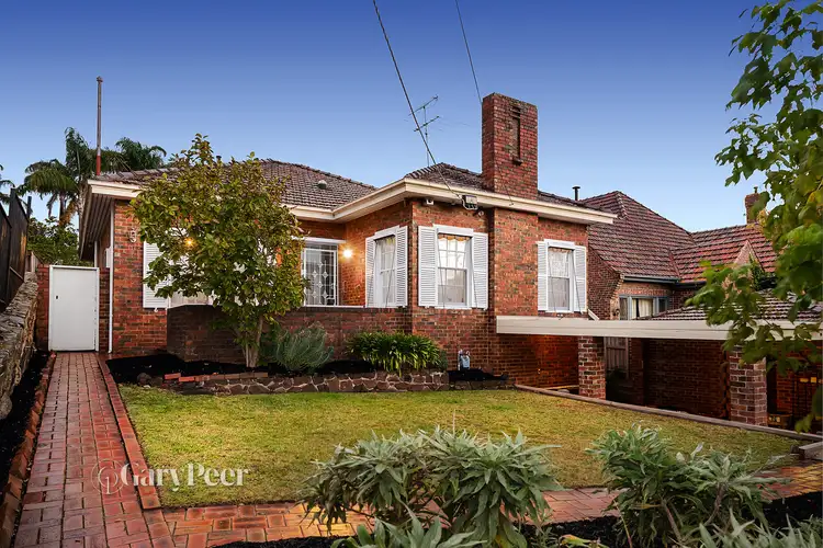 16 Muntz Street, Caulfield North VIC 3161