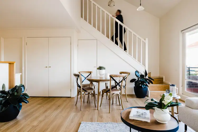 Main view of Homely apartment listing, 194D Riversdale Road, Hawthorn VIC 3122