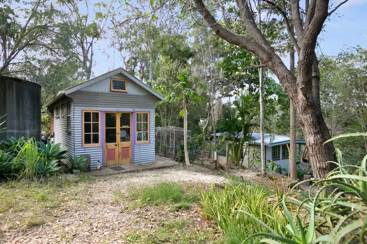 103 Benian Road, The Palms QLD 4570