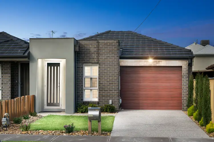 122 Second Avenue, Altona North VIC 3025