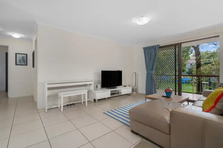Fourth view of Homely unit listing, 2/10 Ward Street, Indooroopilly QLD 4068