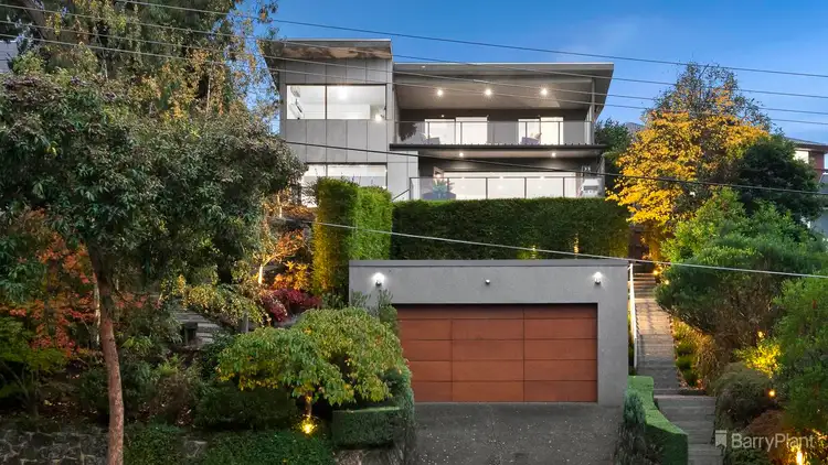 33 Lynnwood Parade, Templestowe Lower VIC 3107