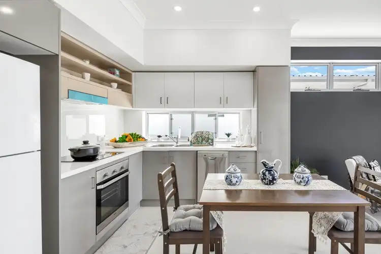 Fourth view of Homely unit listing, 11/96 Dell Road, St Lucia QLD 4067
