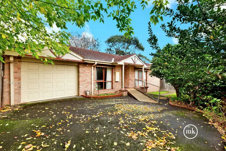 2/18 Davey Road, Montmorency VIC 3094
