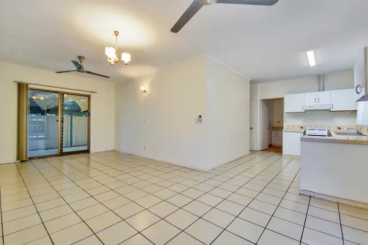 7/20 Grassland Crescent, Leanyer NT 812