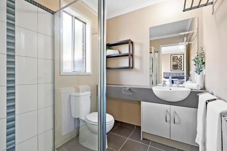 Fourth view of Homely house listing, 19 Kalimna Way, Truganina VIC 3029