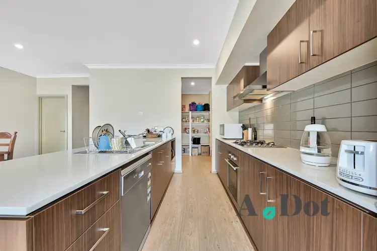 Sixth view of Homely house listing, 41 Petunia Drive, Keysborough VIC 3173