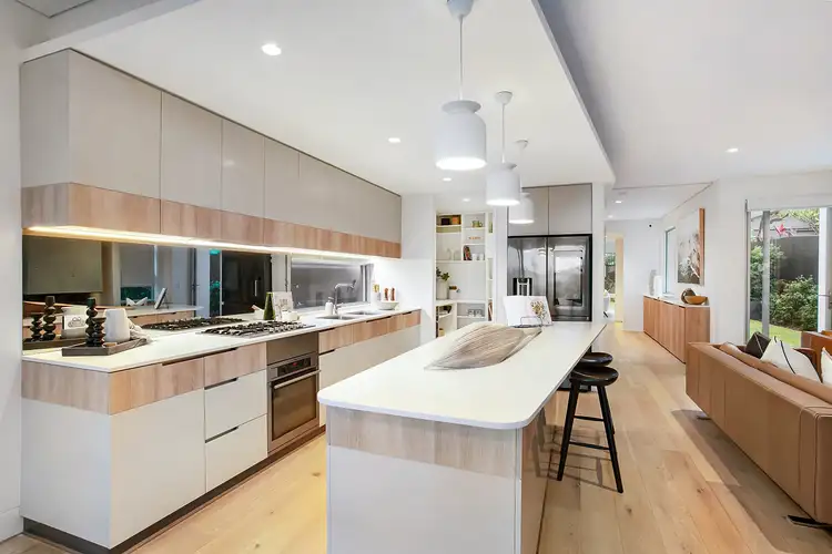 6 Panorama Parade, Seaforth NSW 2092