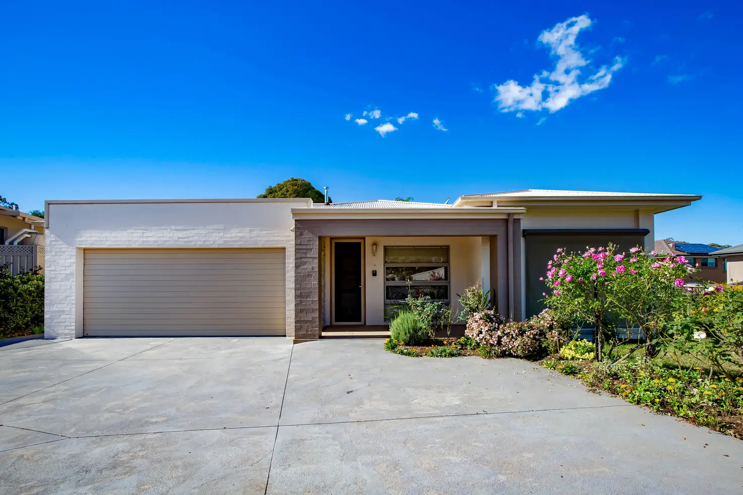 Main view of Homely villa listing, 3/10 Ferndale Avenue, Blaxland NSW 2774