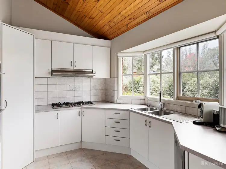 Sixth view of Homely house listing, 10 Beale Court, Templestowe VIC 3106