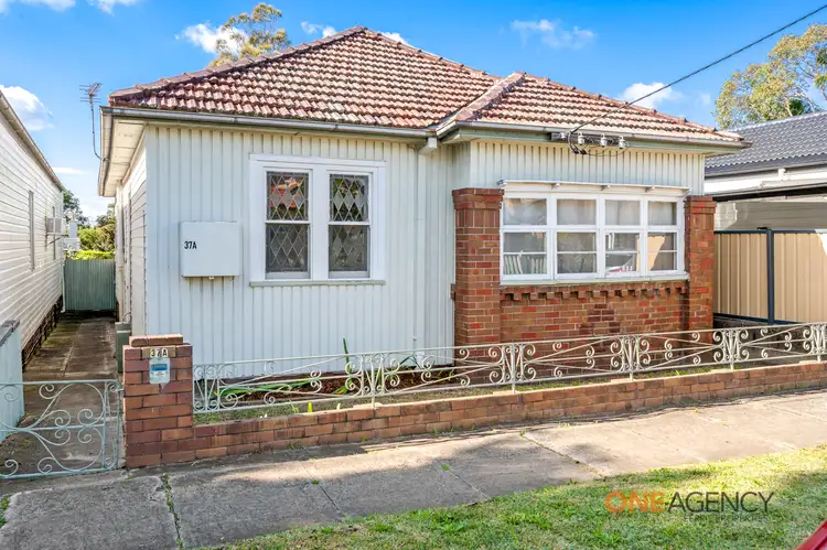 37A Fawcett Street, Mayfield NSW 2304