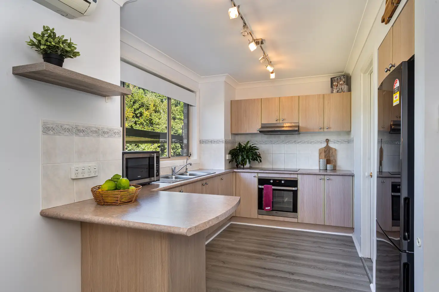 Main view of Homely townhouse listing, 5/246-250 Great Western Highway, Emu Plains NSW 2750