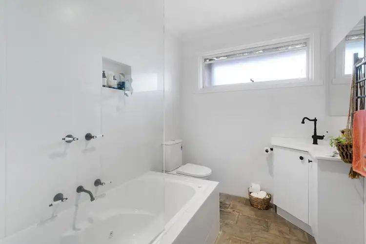 Sixth view of Homely house listing, 2/153 Mount Eliza Way, Mount Eliza VIC 3930