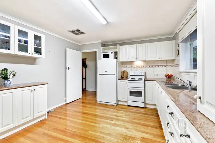 Fifth view of Homely house listing, 3 Medbury Avenue, Watsonia VIC 3087