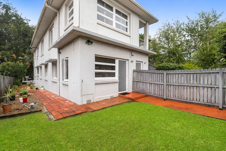 Main view of Homely unit listing, 2/63 Pring Street, Hendra QLD 4011