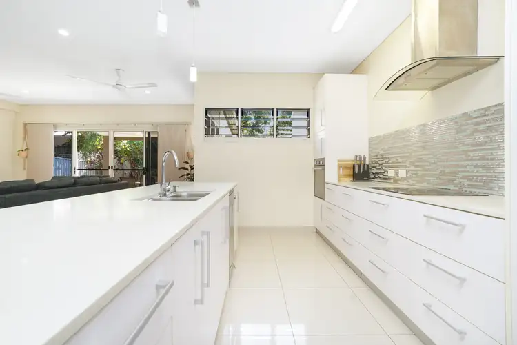 Sixth view of Homely semi-detached listing, 2/11 Deane Crescent, Rosebery NT 832