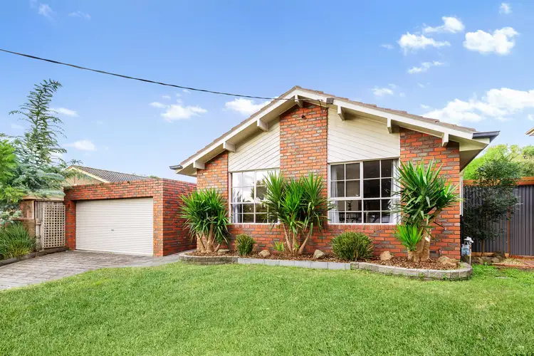5 Bramley Drive, Ringwood North VIC 3134