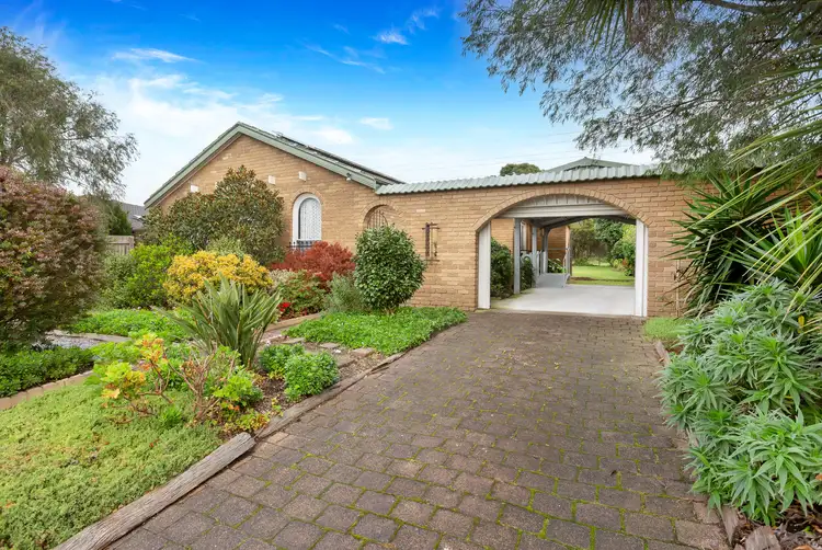 21 Darius Avenue, Frankston VIC 3199