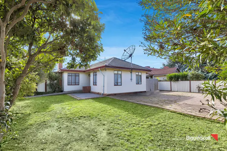 44 Cathcart Street, Maidstone VIC 3012