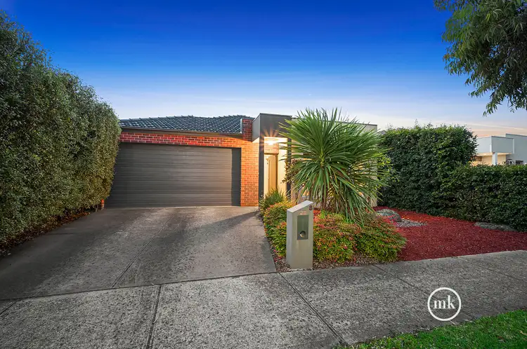 8 Walling Way, Doreen VIC 3754