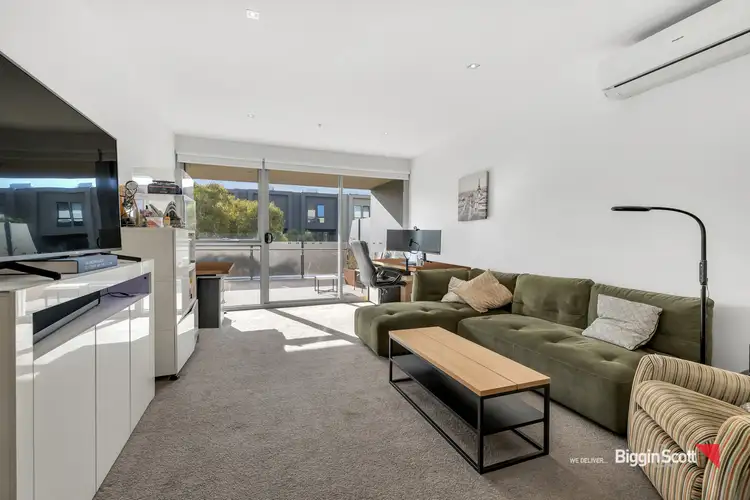 17/17 Eucalyptus Drive, Maidstone VIC 3012
